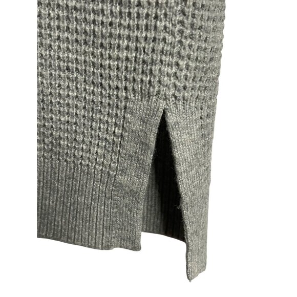 Gap Women's Grey Sweater Minimalist Medium Wool Blend Waffle Knit Crew Neck Warm - Picture 8 of 16